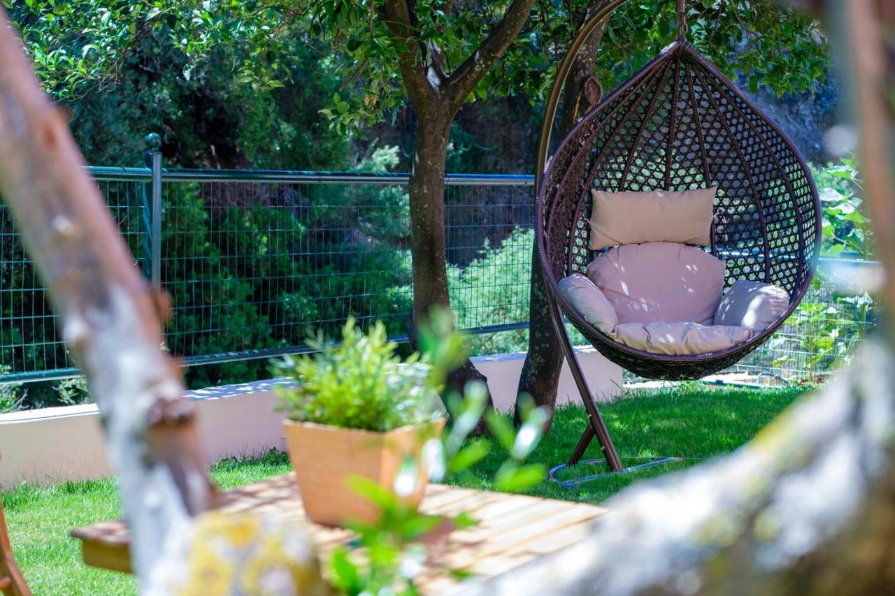Almyros Aktis Private Garden Apartment Kalamáta Eksteriør bilde